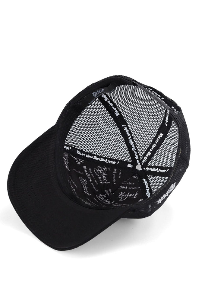 Trucker Şapka Nedir? Trucker Hat Özellikleri ve Kombin Rehberi