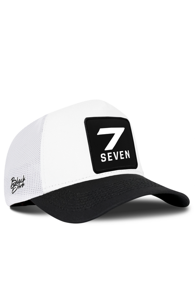 7 Numara Logolu Siyah-Beyaz Trucker Şapka