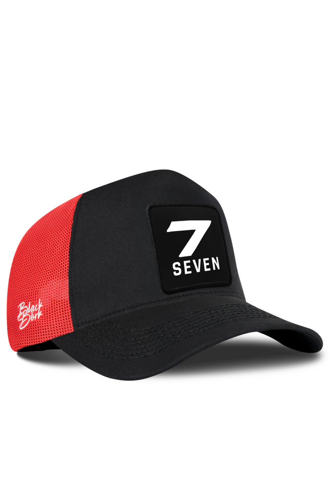 7 Numara Logolu Siyah-Kırmızı Trucker Şapka