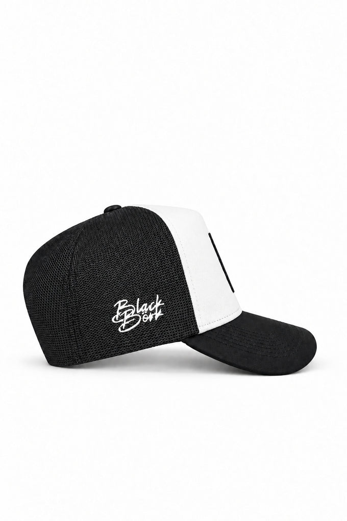 Aslan Logolu Siyah-Beyaz Trucker Şapka