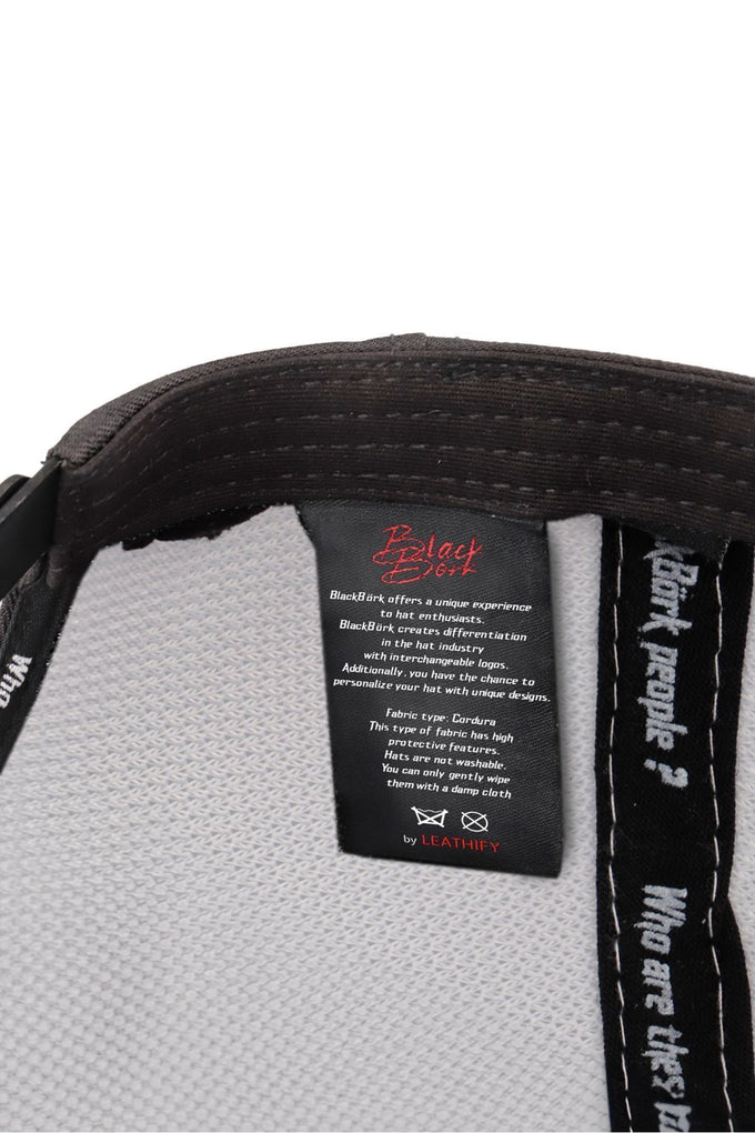 cordura-boss-logolu-siyah-beyaz-trucker-sapka-2804 - BlackBörk TR