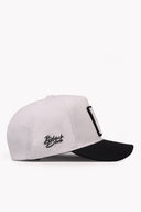 Free, But Caged Logolu Siyah-Beyaz Beyzbol Şapka