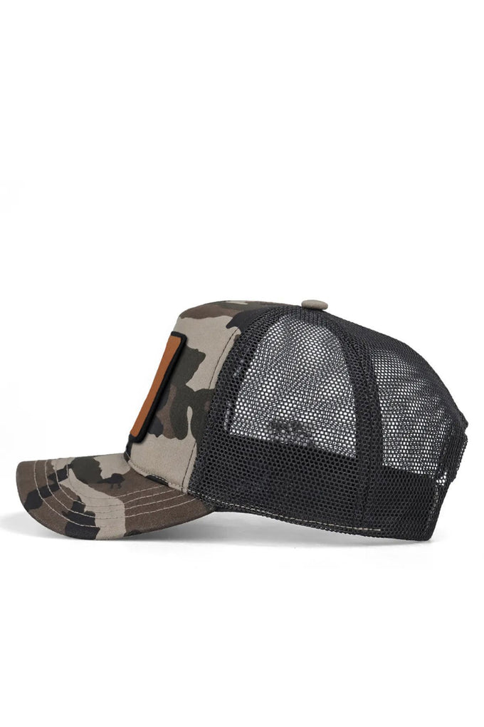Wolf Logo Camouflage-Black Trucker Cap