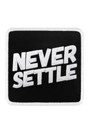 Never Settle Logolu