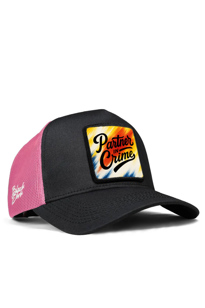 partner-in-crime-logolu-siyah-pembe-trucker-sapka-2707 - BlackBörk TR