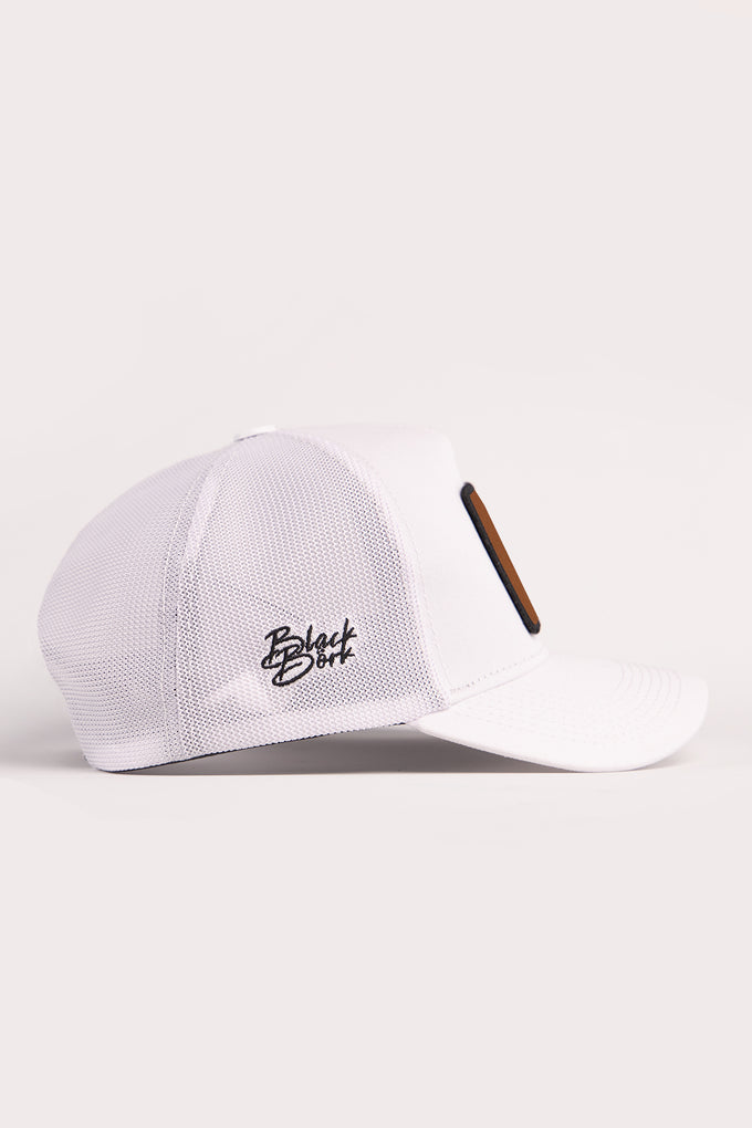 Rock Logolu Beyaz Trucker Şapka
