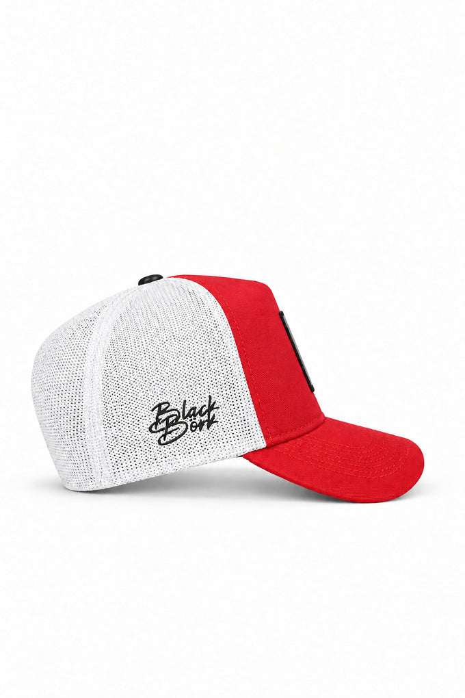 We Have a Problem Logolu Kırmızı-Beyaz Trucker Şapka