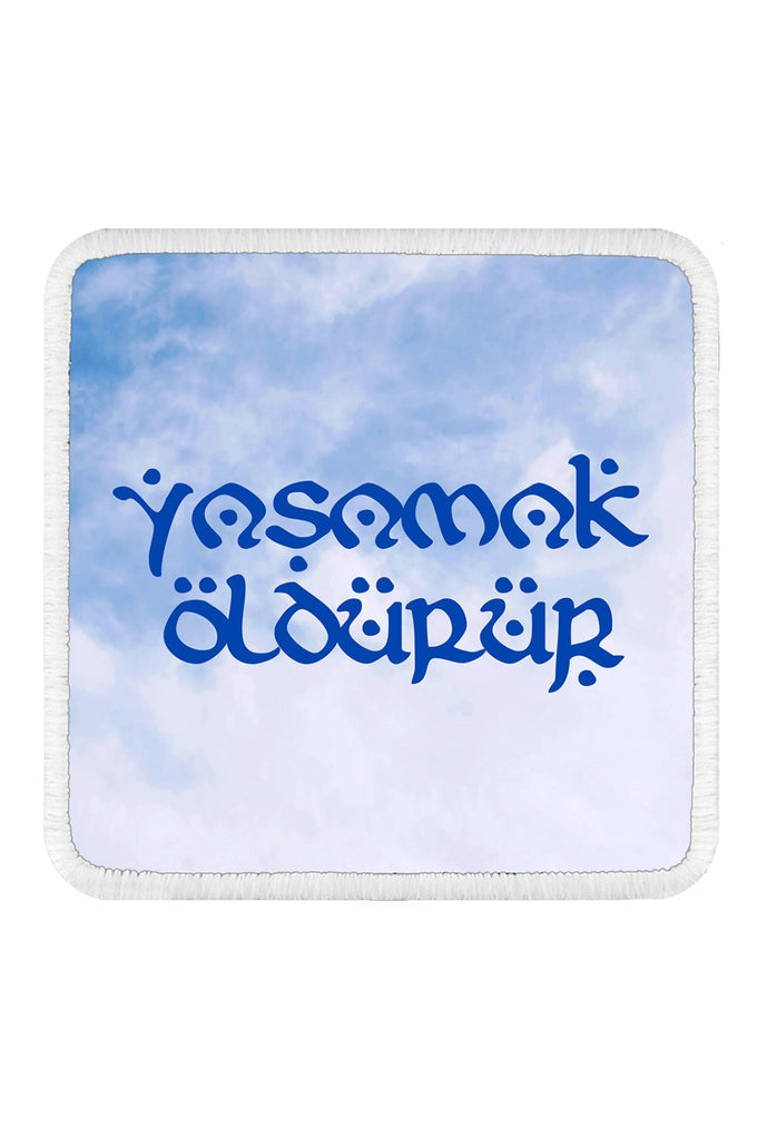 Yaşamak Öldürür Logolu