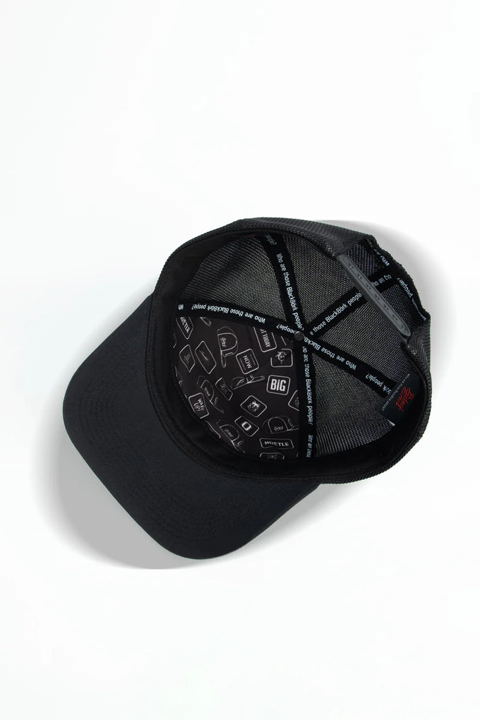 yasamak-oldurur-logolu-siyah-trucker-sapka-5422 - BlackBörk TR